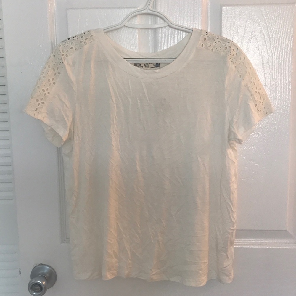 Pink Rose cream colored tee